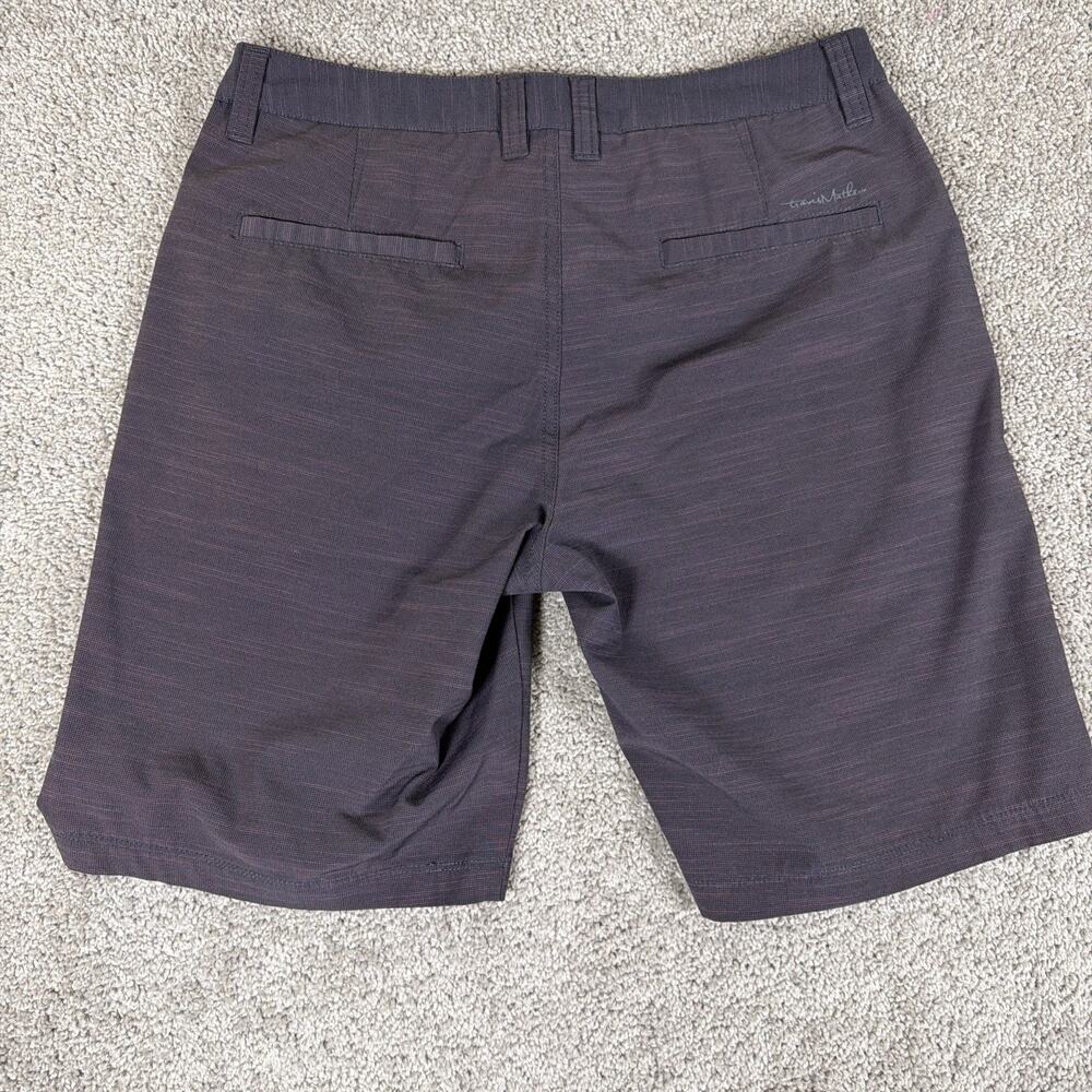 Travis Mathew Shorts Mens 32 Dark Purple 9" Lightweight Performance Golf Chino - Picture 2 of 9